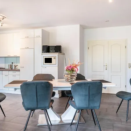 Grosses Im Gruenen -