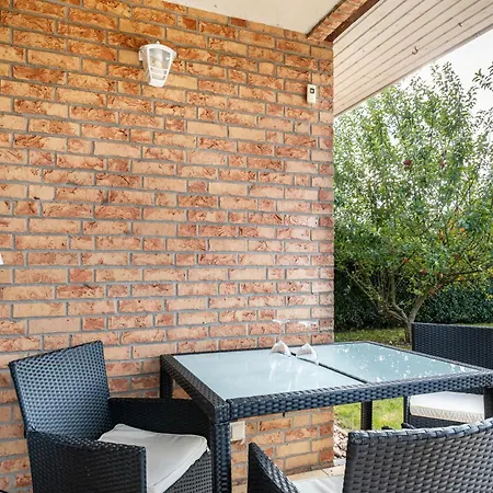 Holiday home Grosses Im Gruenen - *